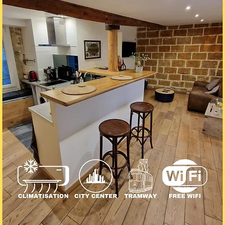 Appartement Le Rouge - Centre Historique - Corum - Tramway - Climatisation